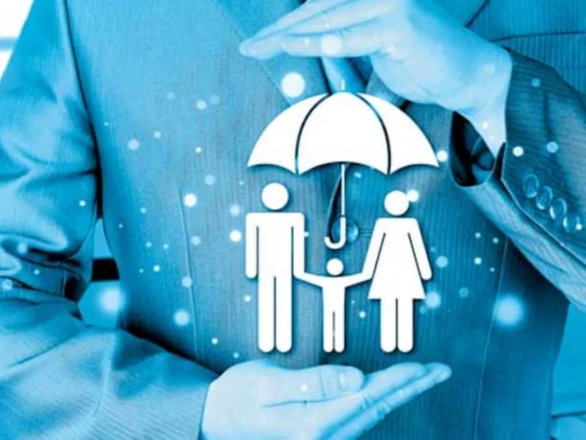 30 साल की उम्र से पहले ले लें term insurance plan, कम प्रीमियम में पाएं लाखों का लाइफ कवर; जानें टॉप प्लान – top life cover term plans for under 30s