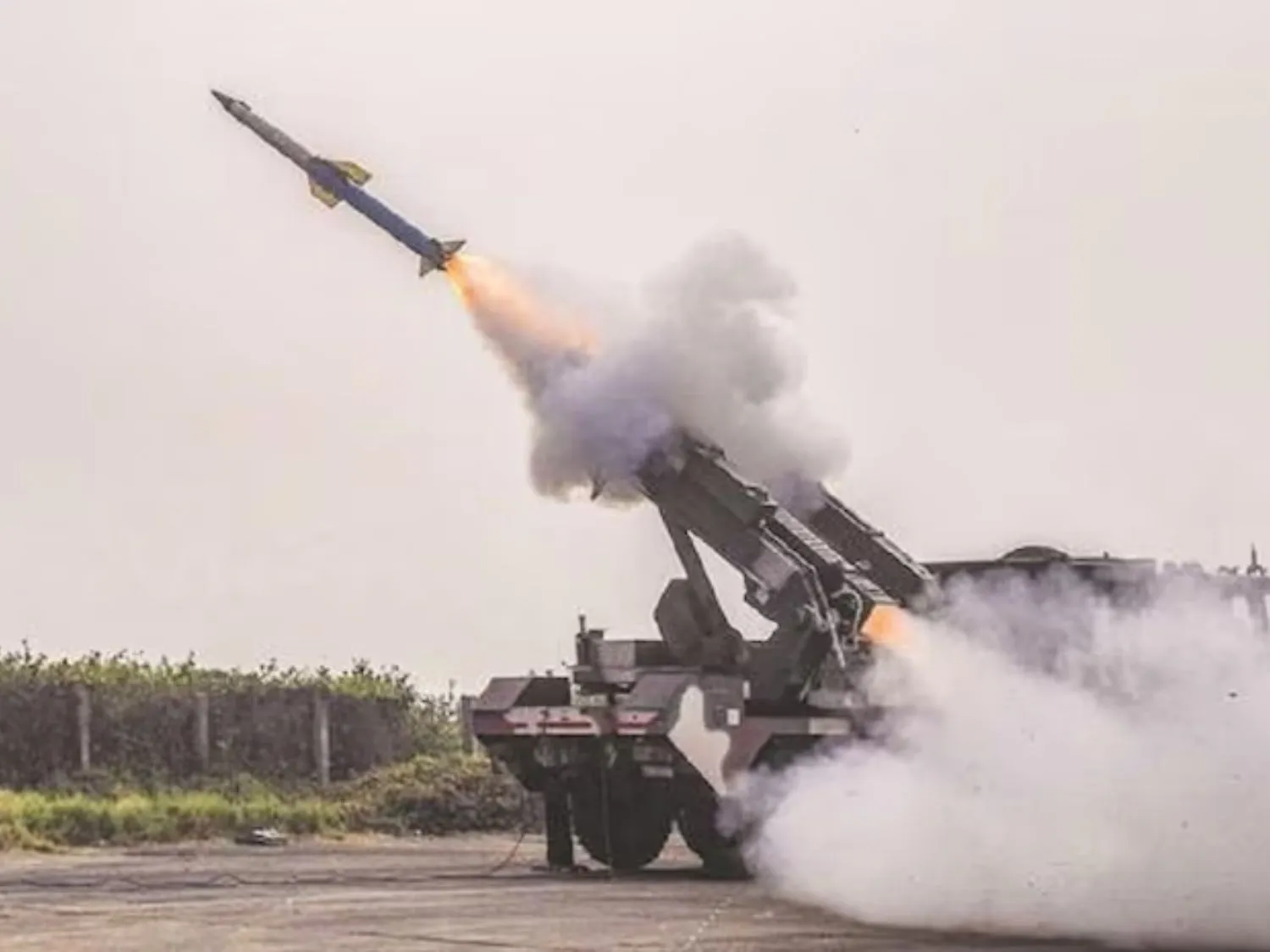 Defence stock पर उमड़े खरीदार, 2 दिन में 20% चढ़ा; डिविडेंड और स्टॉक स्प्लिट की उम्मीद से शेयर बने रॉकेट – defence stock paras defence rose 20 pc in two days may announce dividend stock split in board meeting on april 30