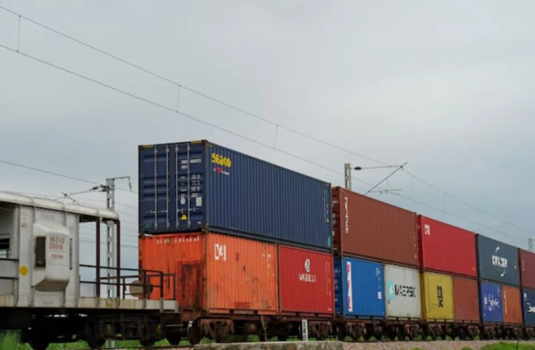 माल ढुलाई में तेजी आने की आस – hope to speed up freight